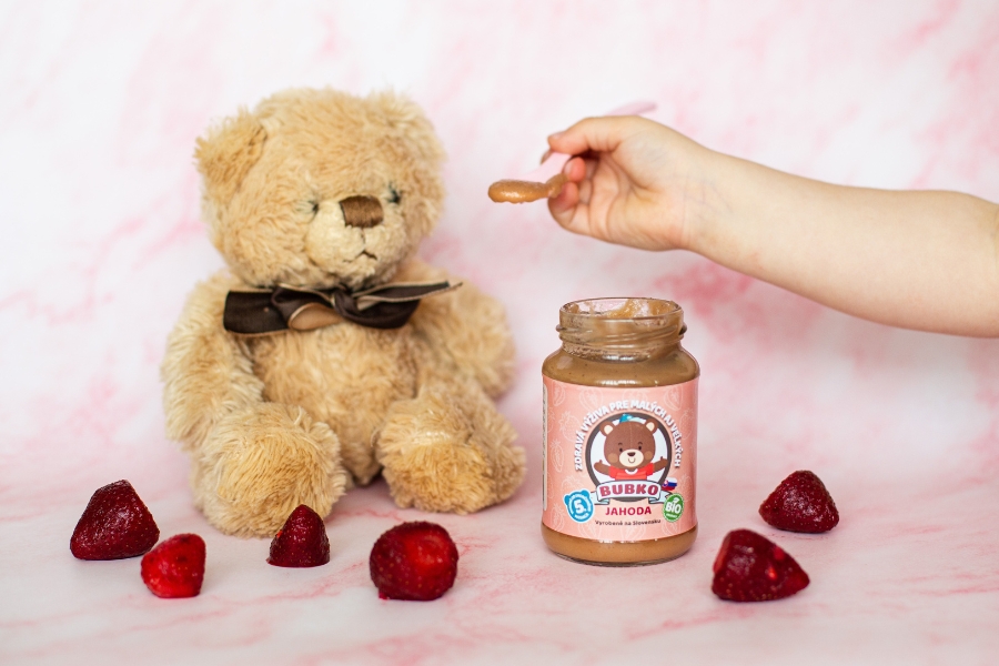 Bio ovocné pyré Bubko s jahodou